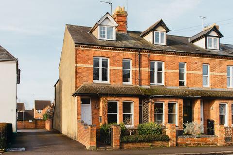 3 bedroom end of terrace house for sale, West Street, Banbury, OX16