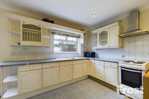 3 bedroom semi-detached house for sale, Bath Road, Harlington, Hayes, UB3