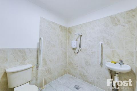 92 Bath Road, Harlington, Hayes, UB3 5AL