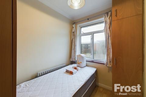 92 Bath Road, Harlington, Hayes, UB3 5AL