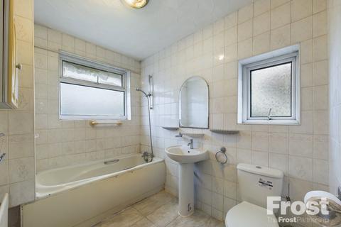 92 Bath Road, Harlington, Hayes, UB3 5AL