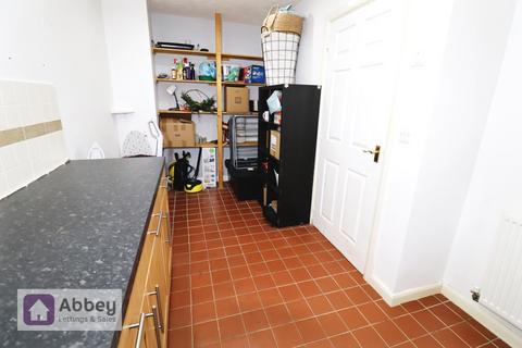 3 bedroom townhouse for sale, Oakwood Road, Leicester