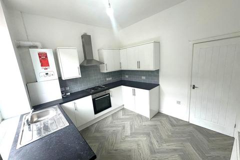 2 bedroom terraced house for sale, Newbreak Street, Oldham