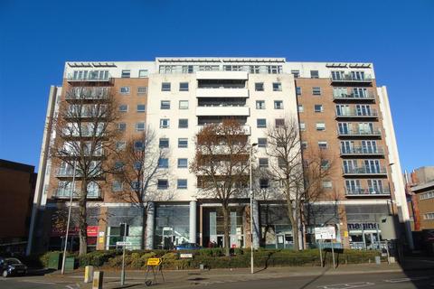 2 bedroom flat to rent, The XChange Building, Watford WD18