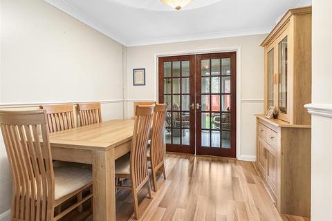 73 Kelsey Crescent, Cambridge, CB1 9XU