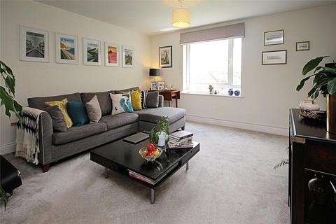 1 bedroom apartment to rent, Bramwell Place, Woking GU21