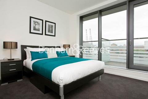 1 bedroom apartment to rent, Baltimore Wharf, Oakland Quay E14