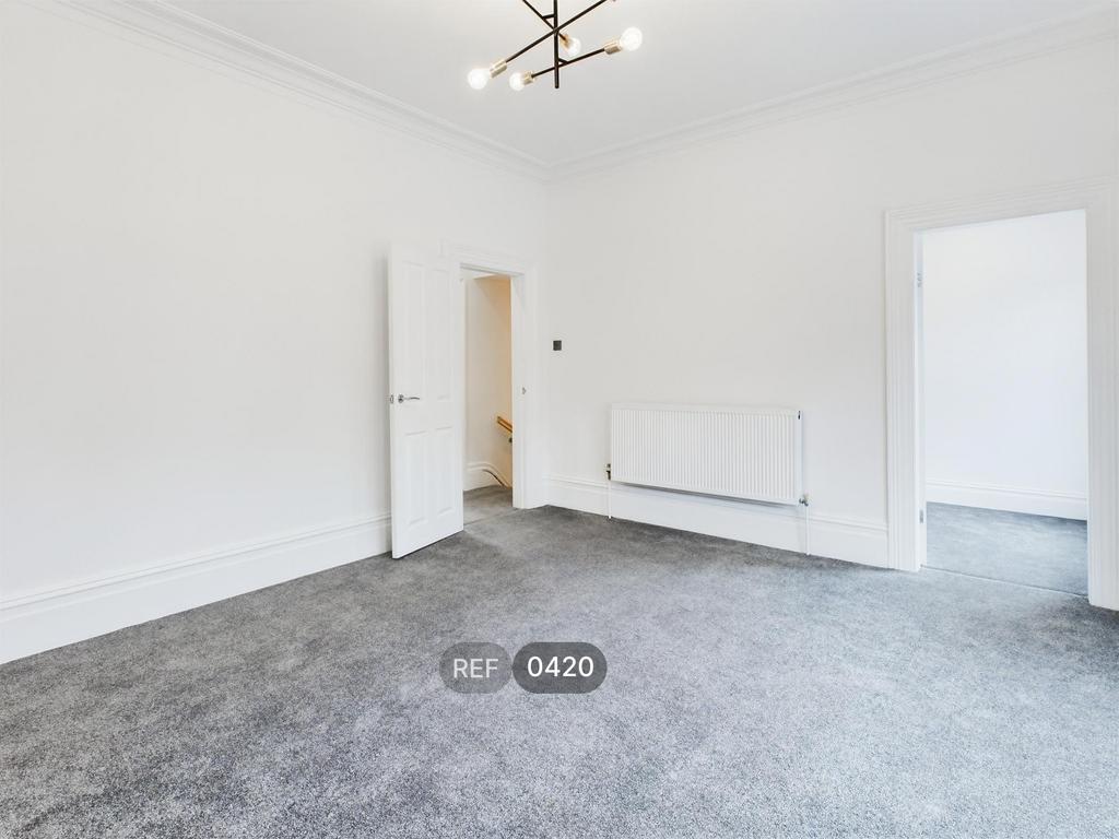 Living room &amp; Office space