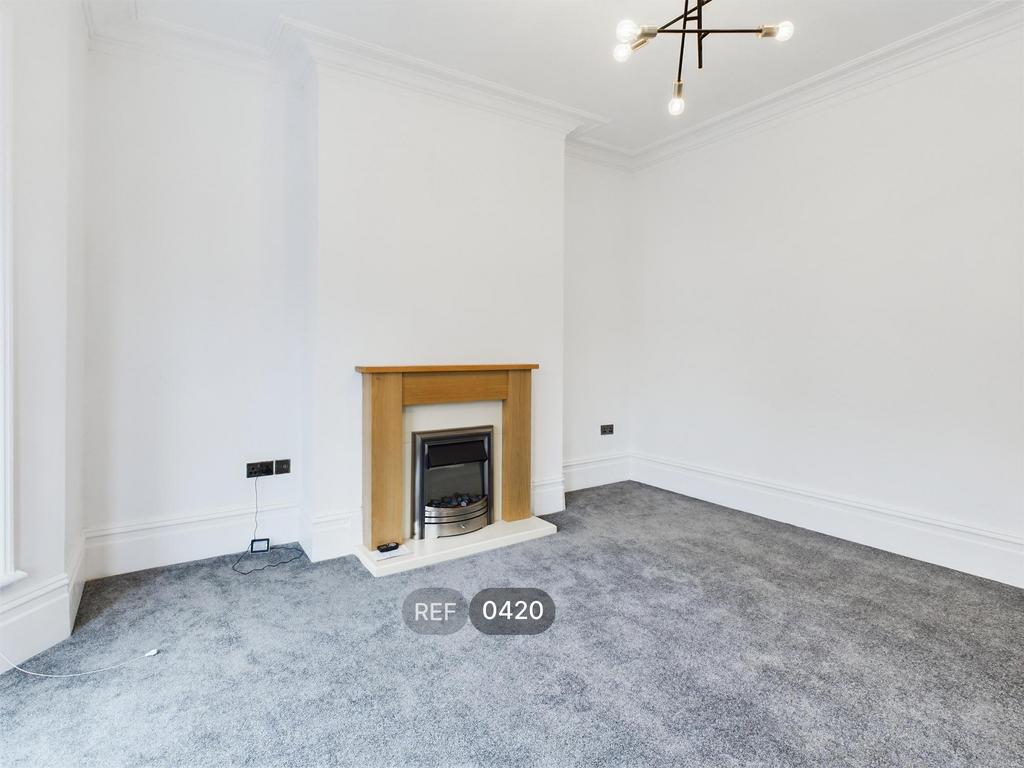 Living room &amp; Office space