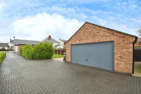 3 bedroom detached bungalow for sale, Moor Lane, Bolsover, Chesterfield, S44 6EP