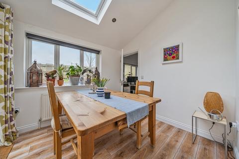 51 Beech Road, Alresford, SO24 9JS