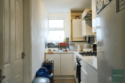 2 bedroom flat for sale, Green Lane, ILFORD, IG1