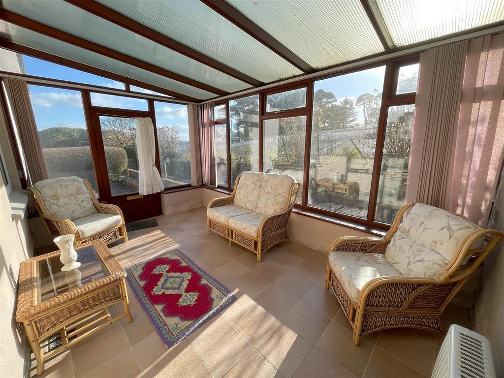 Conservatory .jpg