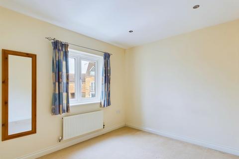 2 bedroom coach house for sale, Stackpole Crescent, Swindon SN25