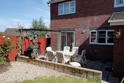 4 bedroom detached house for sale, Pen Y Cae, Johnstown, Carmarthen, Carmarthenshire.