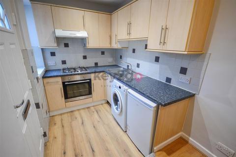 2 bedroom flat to rent, Beighton Road, Woodhouse, S13