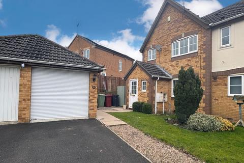 3 bedroom semi-detached house to rent, Shunters Drift, Barlborough, Chesterfield, S43 4WL