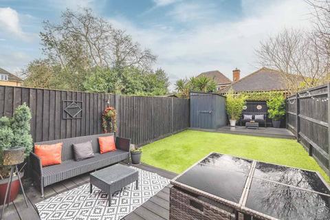 3 bedroom end of terrace house for sale, Montague Close, Farnham Royal SL2