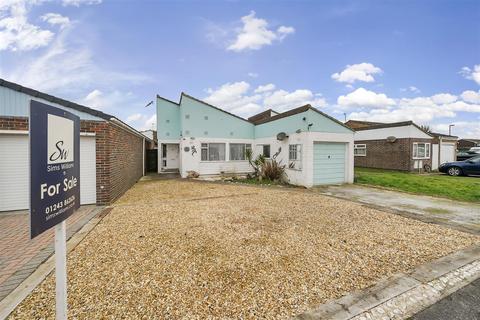 2 bedroom detached bungalow for sale, Conway Drive, Pagham