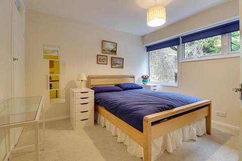 3 bedroom terraced house for sale, St. Martins Close, Harpenden, Hertfordshire, AL5