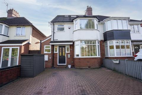 16 Beeches Avenue, Birmingham, B27 6LP