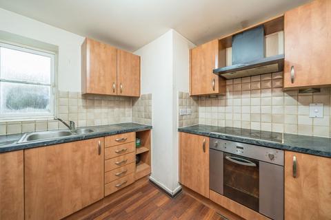 2 bedroom flat for sale, Holly Road, Hounslow TW3