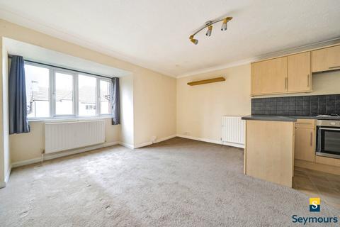 2 bedroom flat for sale, Bayliss Court, Guildford GU1