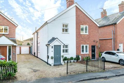 2 bedroom semi-detached house for sale, Waterloo Road, Berkshire RG40