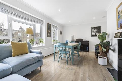 3 bedroom flat for sale, Reporton Road, SW6