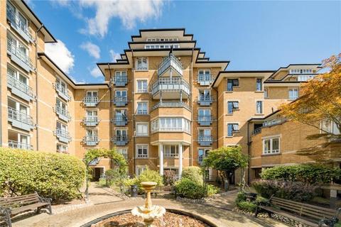 2 bedroom apartment to rent, Admiral Walk, London W9