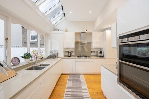 5 bedroom townhouse for sale, Belgrave Gardens, London, NW8