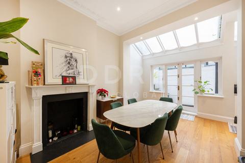 5 bedroom townhouse for sale, Belgrave Gardens, London, NW8