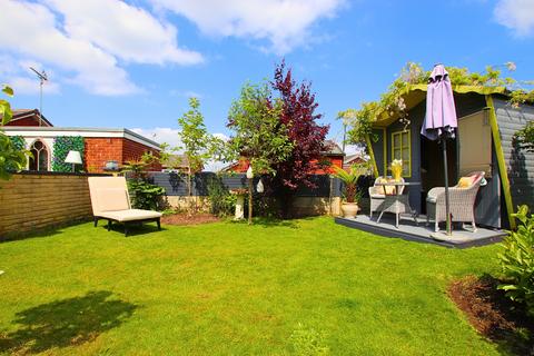 85 Bowmandale, Barton-upon-humber, DN18 5EE