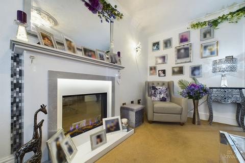85 Bowmandale, Barton-upon-humber, DN18 5EE