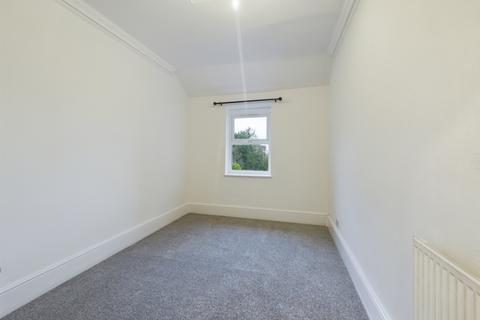 2 bedroom flat to rent, Hilborough Road, Tuffley, Gloucester, GL4