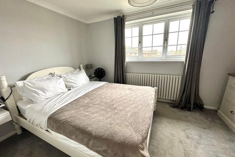 3 Apple Cottages, Bovingdon, Hemel Hempstead, HP3 0EZ