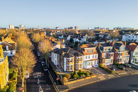 5 bedroom semi-detached house for sale, Westcliff Parade, Westcliff-on-sea, SS0