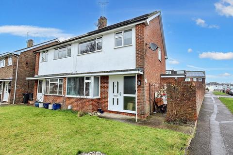 3 bedroom semi-detached house for sale, Victoria Avenue, Burgess Hill, RH15