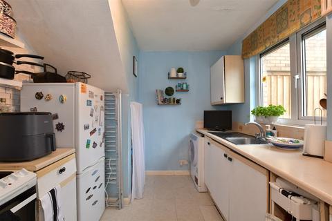 3 bedroom semi-detached house for sale, Aubrietia Close, Harold Wood, Essex