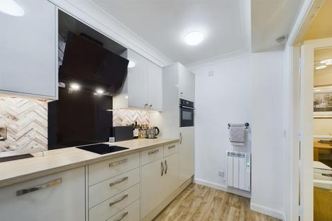 1 bedroom apartment for sale, Stockbridge Road, Chichester