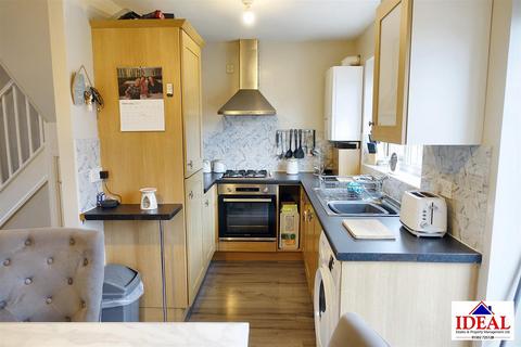 2 bedroom house for sale, Poplar Road, Skellow