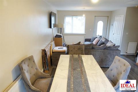 2 bedroom house for sale, Poplar Road, Skellow
