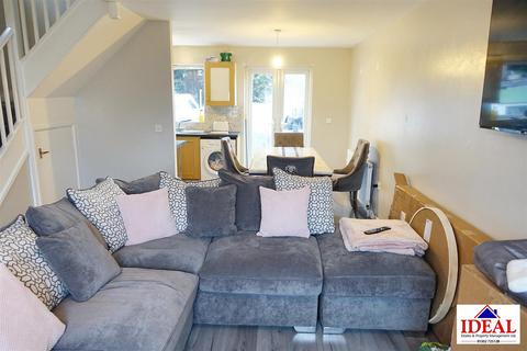 2 bedroom house for sale, Poplar Road, Skellow