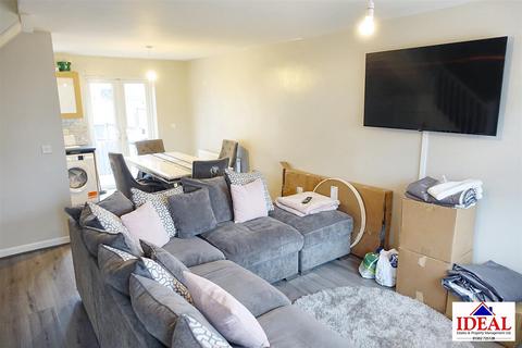 2 bedroom house for sale, Poplar Road, Skellow