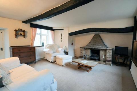 3 bedroom cottage for sale, Walnut Close, Bisbrooke LE15