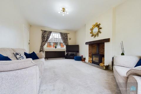 4 bedroom detached house for sale, Priory Close, Dudley DY1