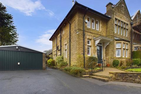 4 bedroom semi-detached house for sale, Green Lane, Buxton