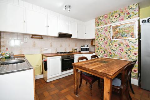 85 Derby Road, New Tupton, Chesterfield, S42 6JX