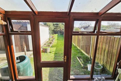 85 Derby Road, New Tupton, Chesterfield, S42 6JX