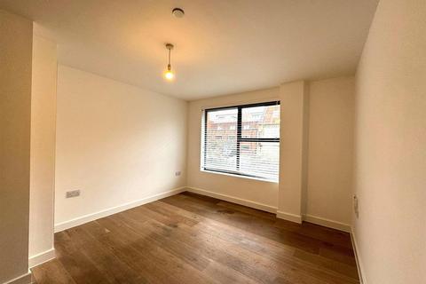 1 bedroom apartment to rent, 22-26 Commercial Road, Southampton SO15